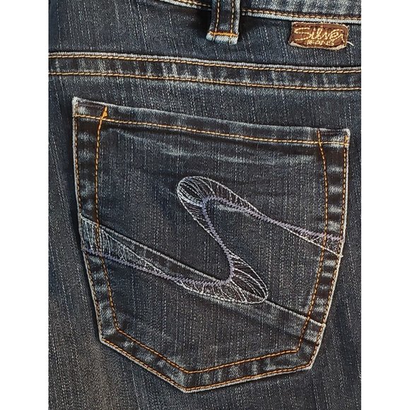 Silver Jean ~ Suki Capri ~ Size 33 - Picture 5 of 13
